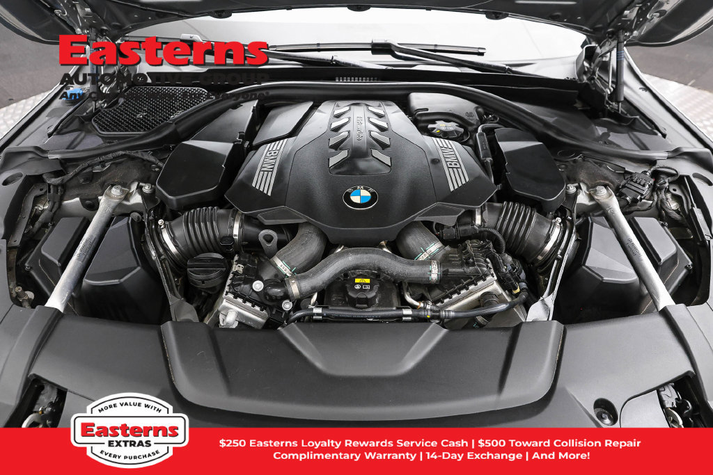 Used 2020 BMW 750i xDrive w/ Executive Package AWD/4WD image 8