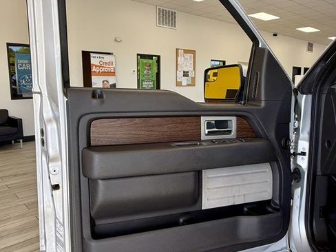 Used 2013 Ford F150 Lariat w/ Mid Equipment Group RWD image 15