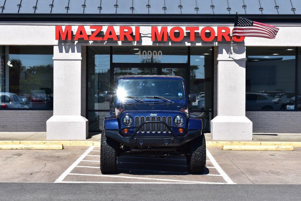 Used 2013 Jeep Wrangler Unlimited Rubicon w/ Connectivity Group AWD/4WD image 5