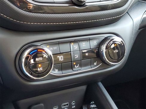 Used 2023 Chevrolet TrailBlazer ACTIV w/ Convenience Package image 17