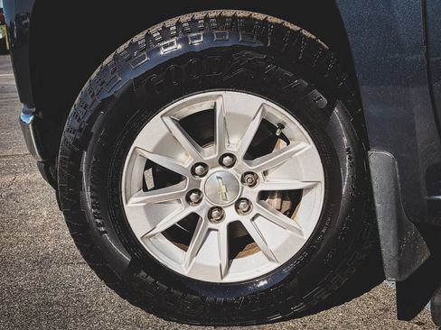 Used 2019 Chevrolet Silverado 1500 LT w/ All-Star Edition AWD/4WD image 6