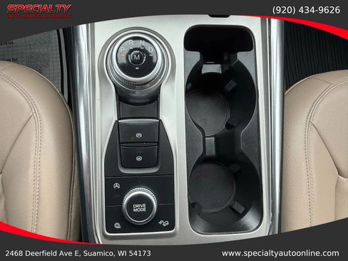 Used 2020 Ford Explorer XLT w/ Equipment Group 202A image 29