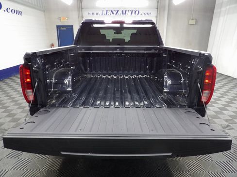 Used 2025 GMC Sierra 1500 Elevation image 38