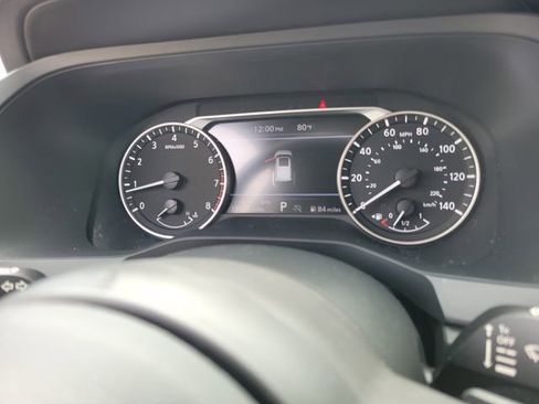 Used 2025 Nissan Pathfinder S AWD/4WD image 18