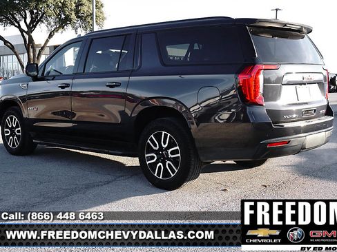 Used 2024 GMC Yukon XL AT4 image 40