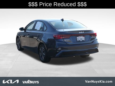 Used 2023 Kia Forte LXS image 6