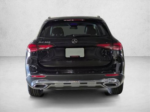 Certified 2024 Mercedes-Benz GLC 300 image 9