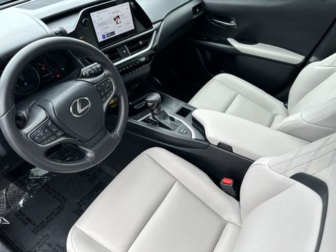 Used 2024 Lexus UX 250h 250h Base image 9