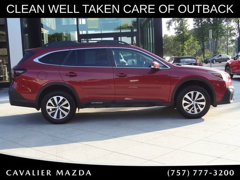 Used 2021 Subaru Outback Premium AWD/4WD image 2