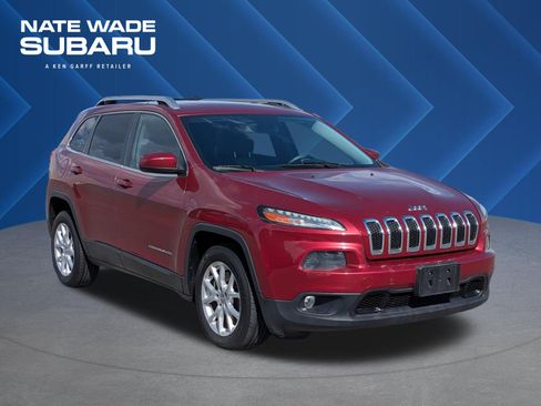 Used 2014 Jeep Cherokee Latitude FWD image 1
