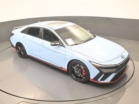 Used 2025 Hyundai Elantra N image 58