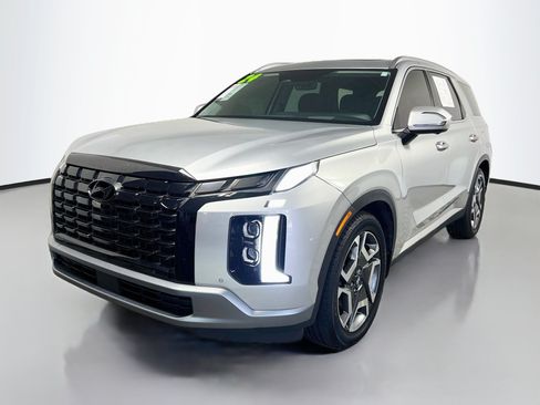 Used 2024 Hyundai Palisade Limited FWD image 10