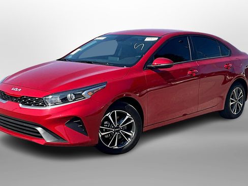 Used 2024 Kia Forte LXS w/ LXS Technology Package image 12