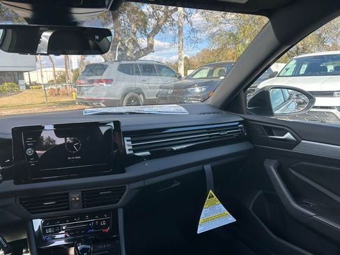 New 2026 Volkswagen Jetta Sport FWD image 10