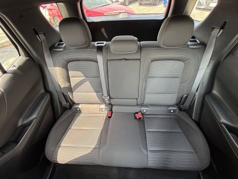 Used 2025 Chevrolet Equinox LT FWD image 38