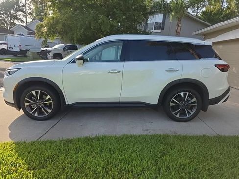 Certified 2023 INFINITI QX60 Luxe w/ Cargo Package AWD/4WD image 4