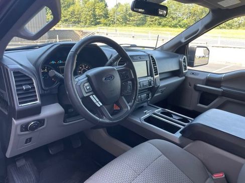 Used 2015 Ford F150 XLT w/ Equipment Group 302A Luxury AWD/4WD image 29