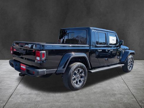 New 2026 Jeep Gladiator Sport AWD/4WD image 4