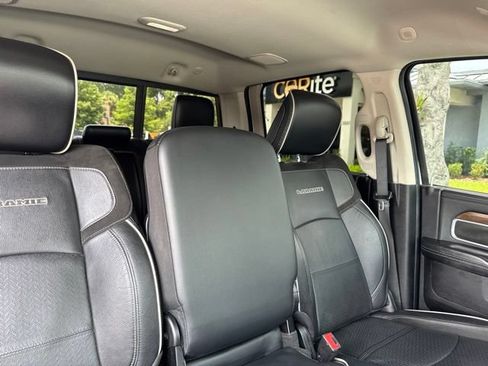 Used 2024 RAM 2500 Laramie AWD/4WD image 12