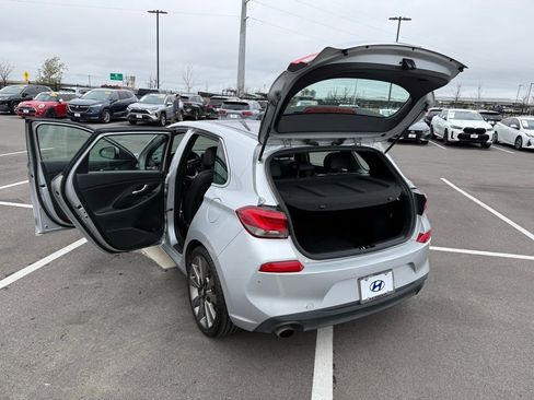 Used 2018 Hyundai Elantra GT Sport w/ Sport Tech Package 04 image 24