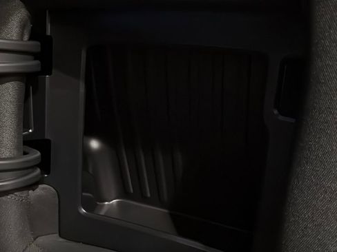 Used 2026 GMC Sierra 3500 SLE w/ SLE Value Package image 19