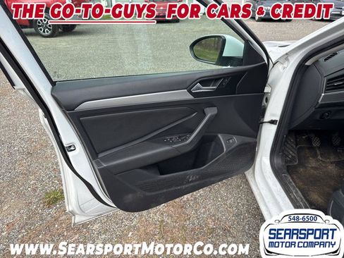 Used 2019 Volkswagen Jetta S w/ Driver Assistance Package FWD image 6