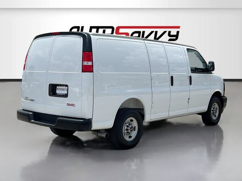 Used 2025 GMC Savana 2500 w/ Driver Convenience Package RWD image 7