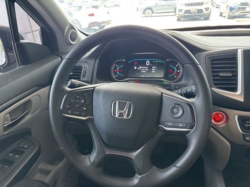 Used 2019 Honda Pilot LX image 14
