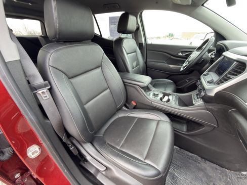 Used 2023 GMC Acadia SLT image 11