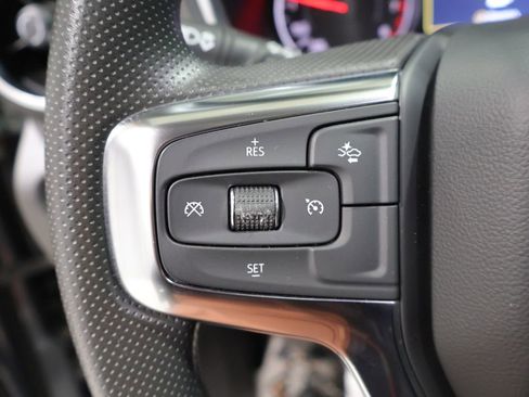 Used 2025 Chevrolet Blazer LT AWD/4WD image 33