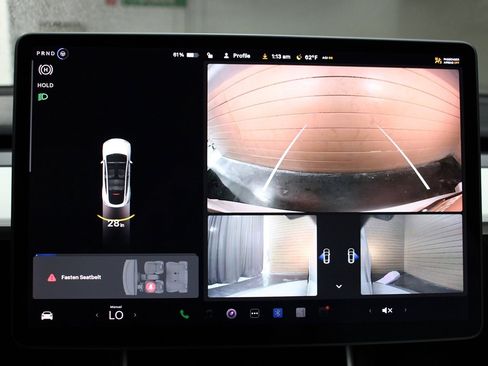 Used 2021 Tesla Model Y Long Range image 27