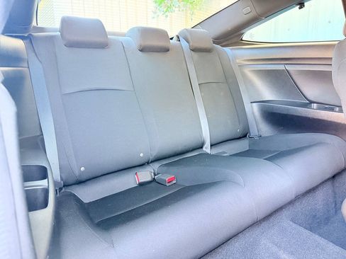 Used 2020 Honda Civic EX image 16