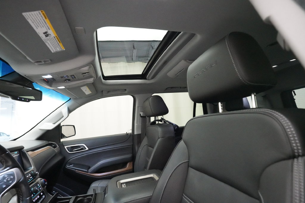 Used 2020 GMC Yukon Denali w/ Denali Ultimate Package AWD/4WD image 31