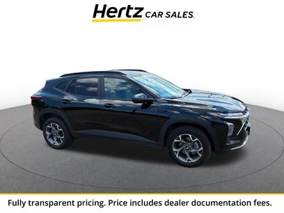 Used 2025 Chevrolet Trax LT