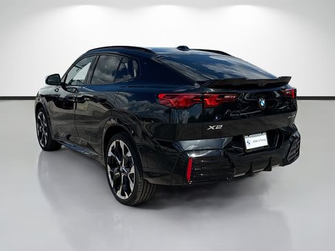 New 2026 BMW X2 xDrive28i w/ Technology Package AWD/4WD image 5