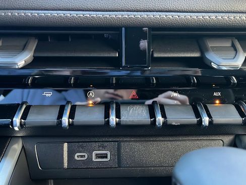 New 2026 Chevrolet Colorado LT w/ LT Convenience Package image 24