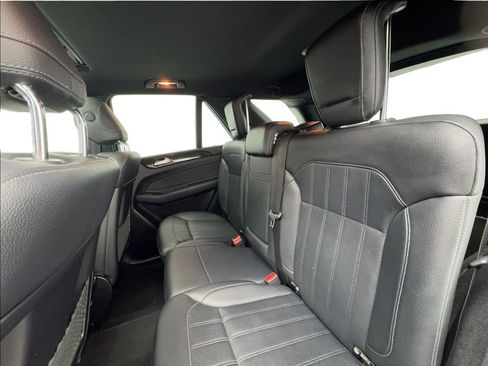 Used 2018 Mercedes-Benz GLE 350 4MATIC image 25