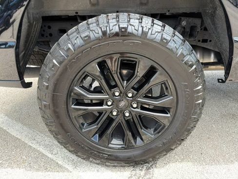 Used 2025 Ford F150 Lariat w/ Equipment Group 501A Mid AWD/4WD image 12