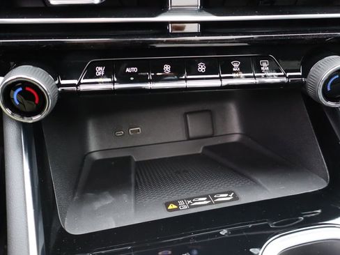 New 2026 Chevrolet Traverse RS image 26