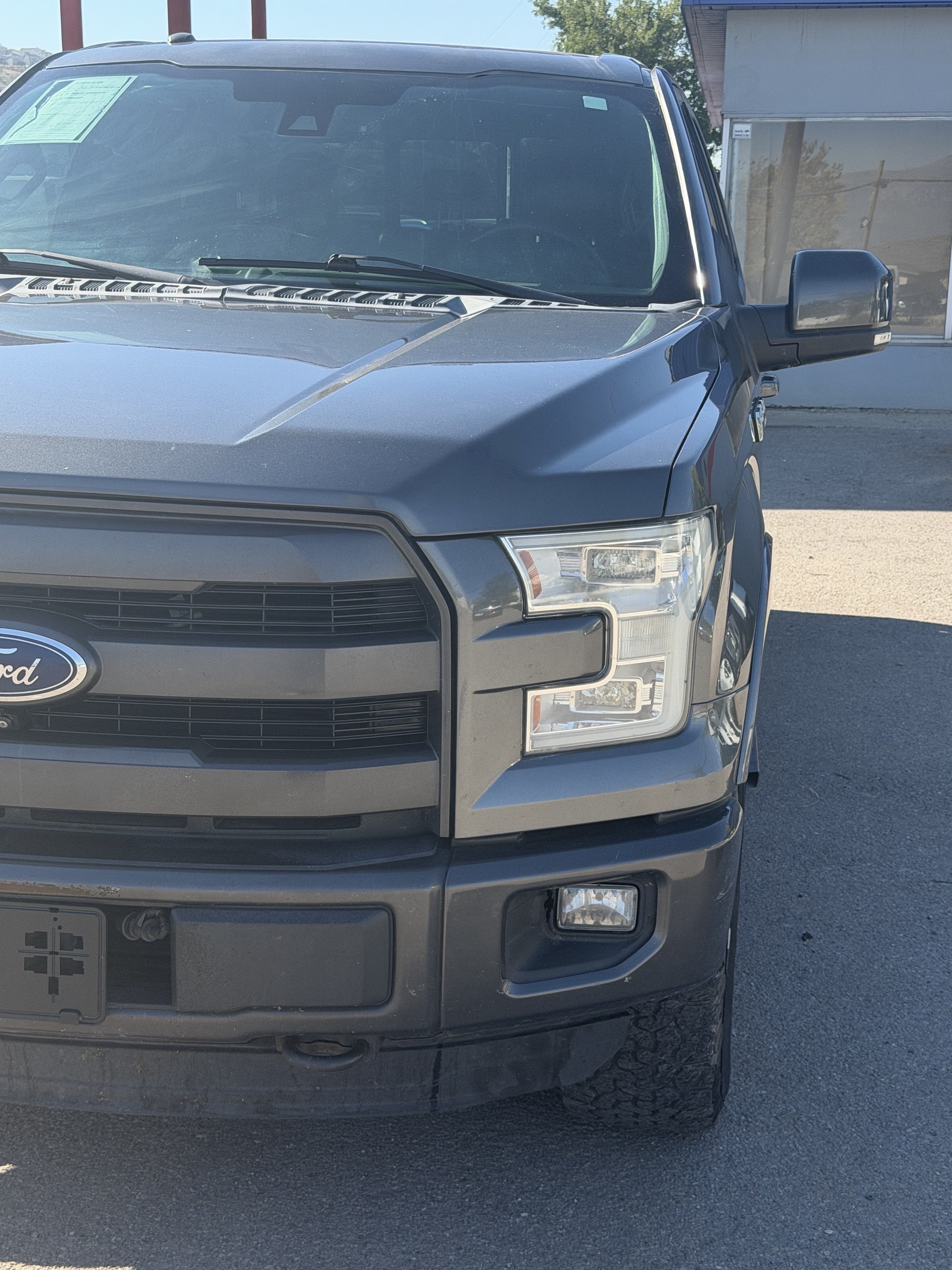 Used 2015 Ford F150 Lariat w/ Equipment Group 502A Luxury AWD/4WD image 11