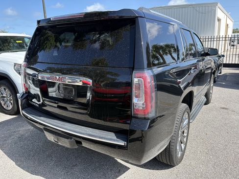 Used 2016 GMC Yukon Denali AWD/4WD image 7