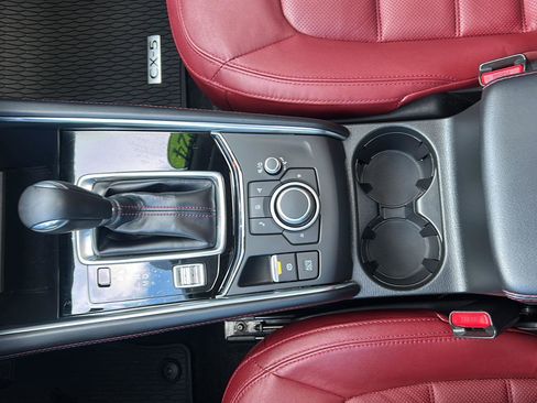 Used 2024 MAZDA CX-5 Carbon Edition image 13