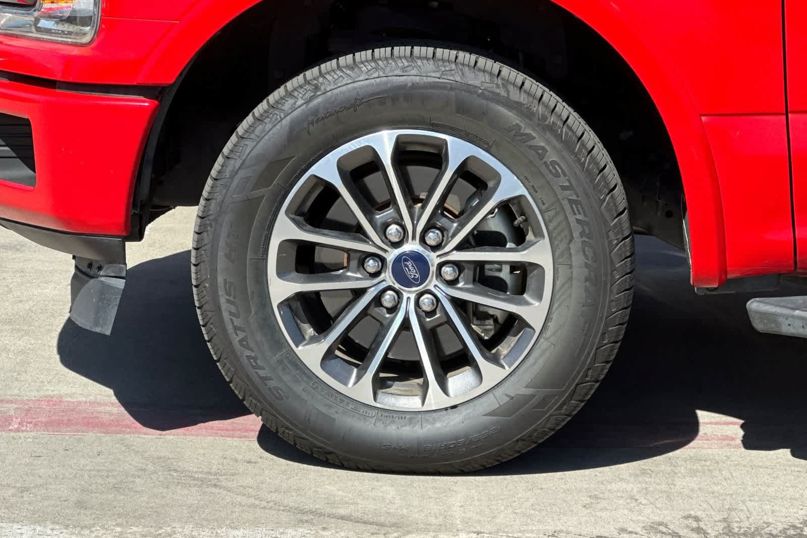 Used 2018 Ford F150 XLT w/ Equipment Group 302A Luxury RWD image 12