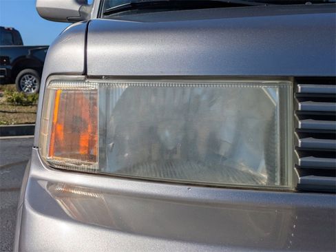 Used 2006 Scion xB image 12