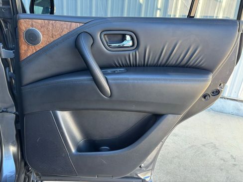 Used 2023 Nissan Armada SL image 34