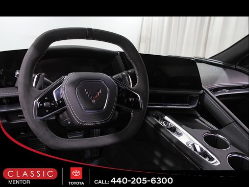 Used 2026 Chevrolet Corvette Stingray Coupe w/ 1LT RWD image 6