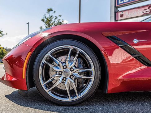 Used 2015 Chevrolet Corvette Stingray Coupe w/ 2LT Preferred Equipment Group RWD image 4