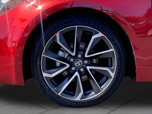 Used 2019 Toyota Corolla XSE FWD image 10