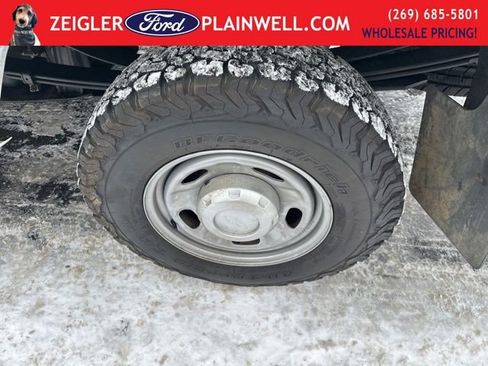 Used 2024 Ford F350 XL image 30