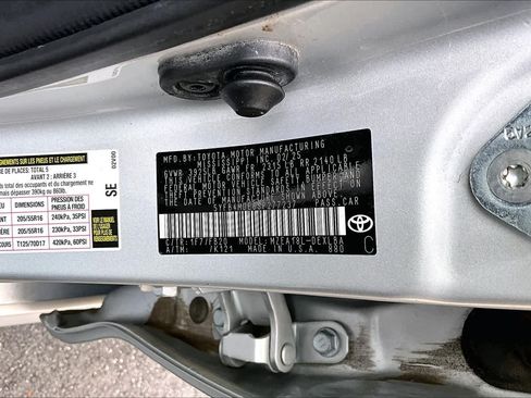 Certified 2025 Toyota Corolla LE FWD image 34